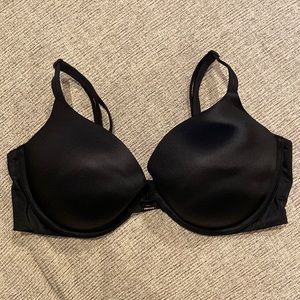 Victoria’s Secret Black Bra